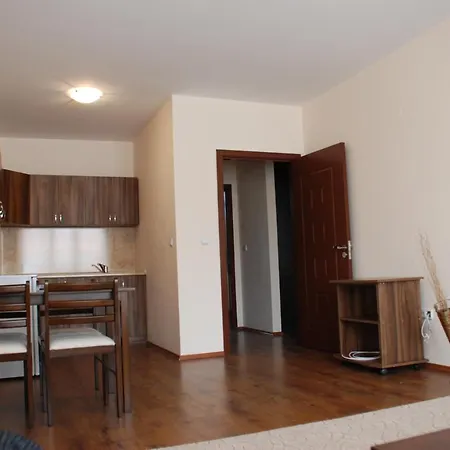 Daire Pirin Palace White *